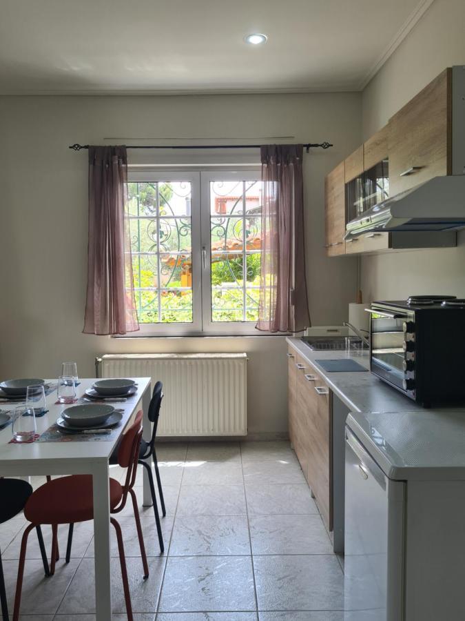 Apartament One Artemis Near The Sea And The Airport Zewnętrze zdjęcie